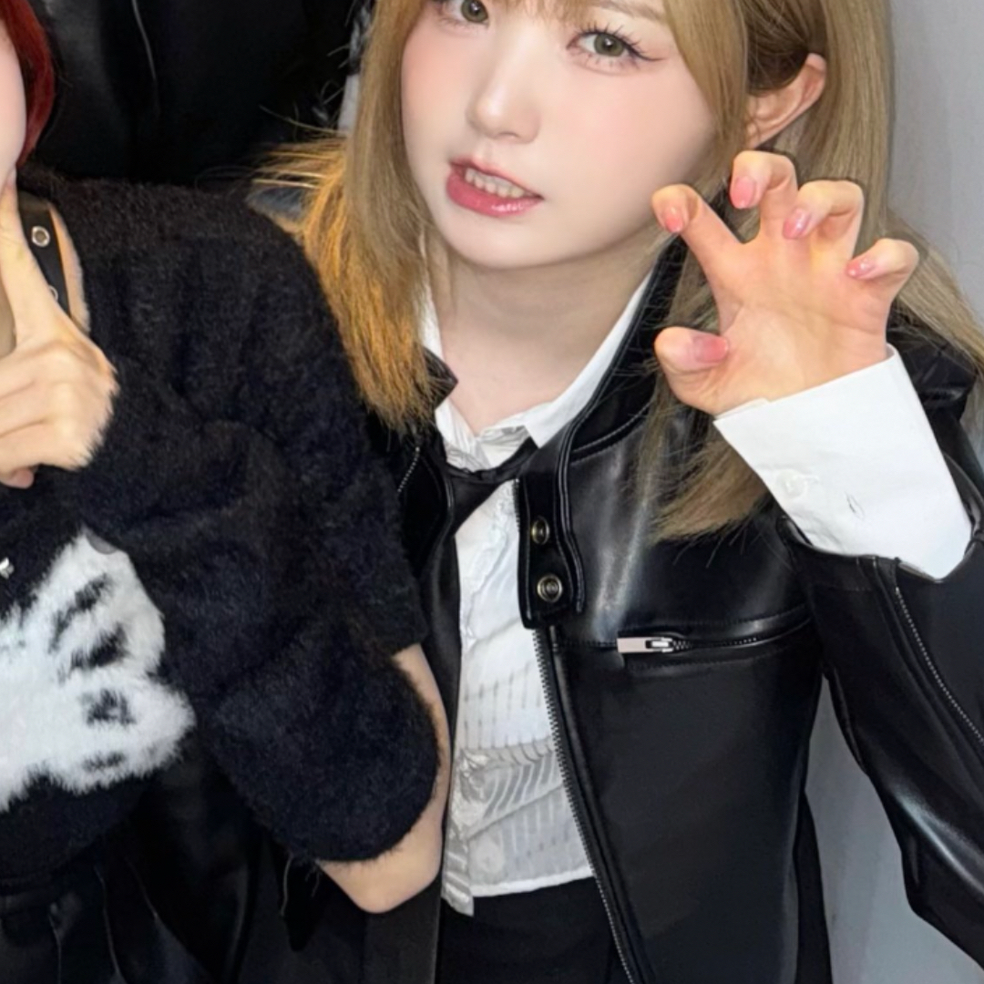 A moment captured by SAY MY NAME's fan