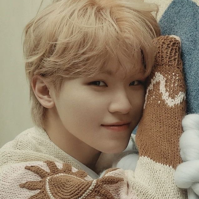 Latest photo of Woozi (SEVENTEEN)