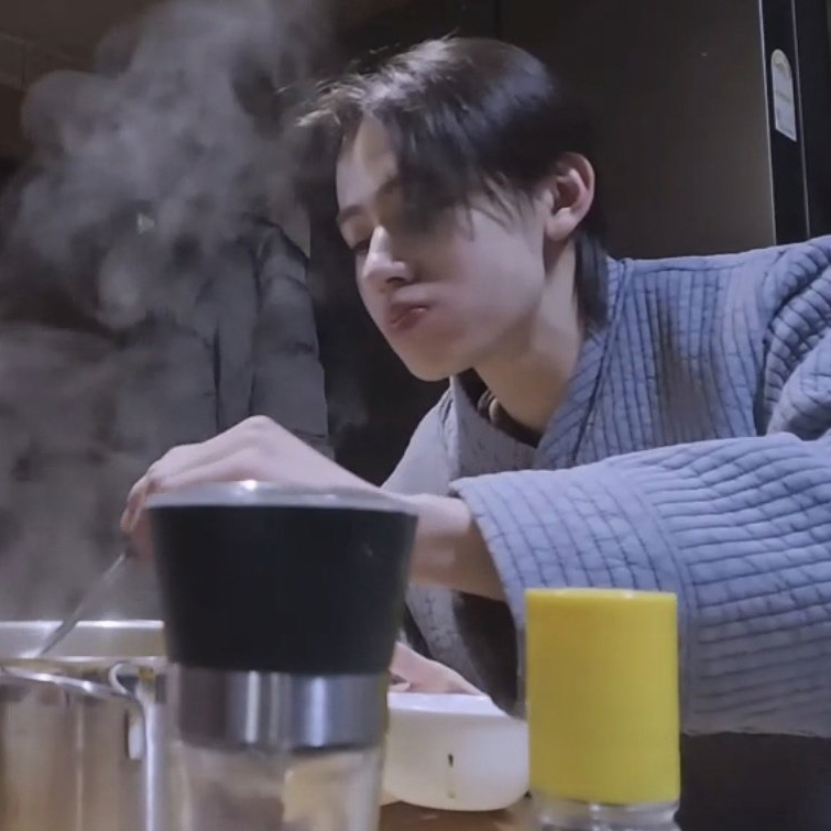 Recent activity shot of Seonghyeon (CORTIS)