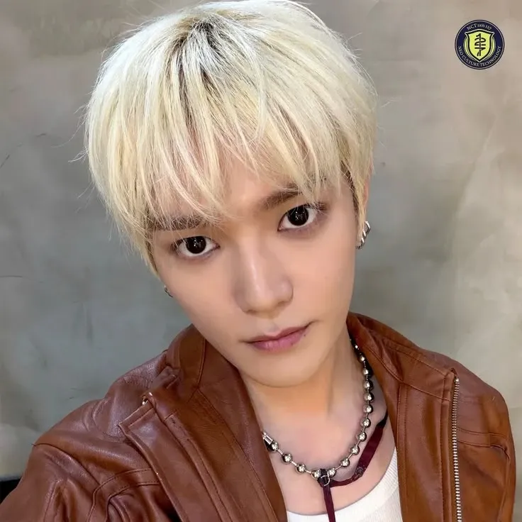 A moment captured by Taeyong (NCT 127)'s fan
