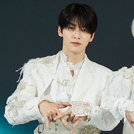 Latest photo of Soobin (TOMORROW X TOGETHER)