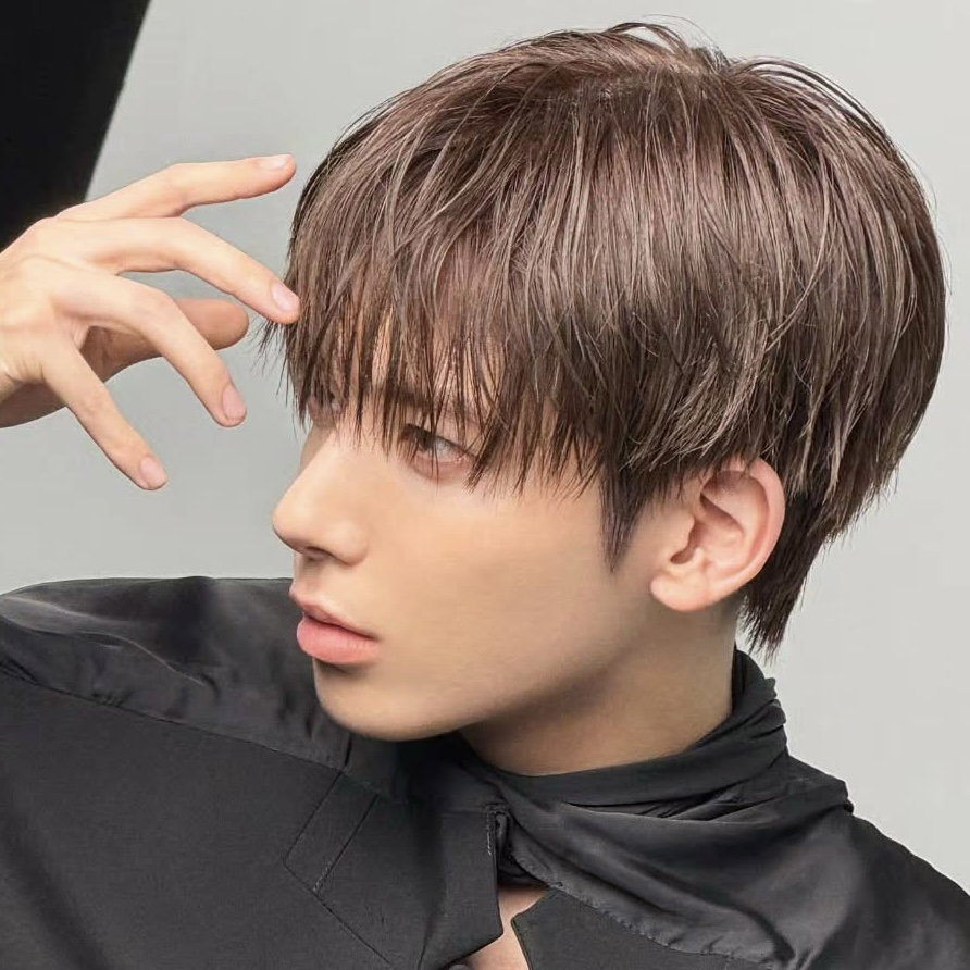 太顯 (TOMORROW X TOGETHER)的最新活動照片