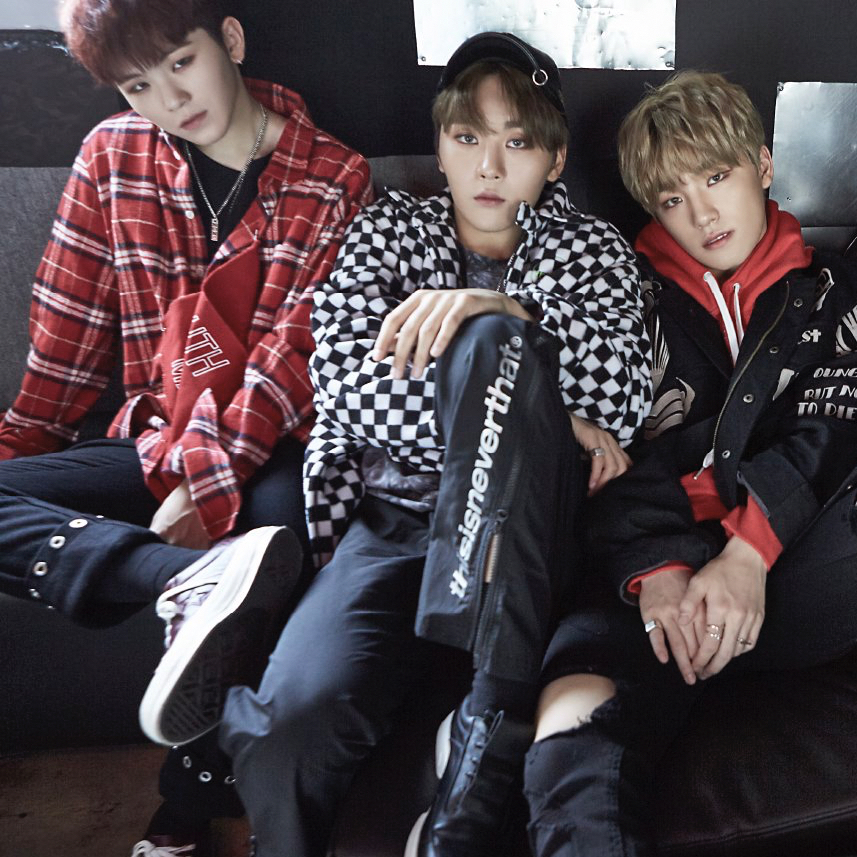 Foto aktivitas terbaru SEVENTEEN