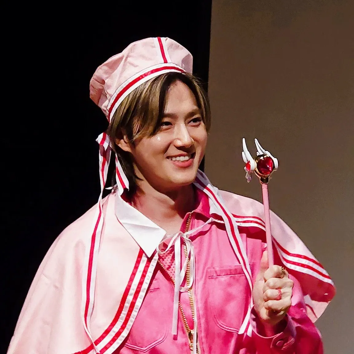 Latest photo of Suho (EXO)