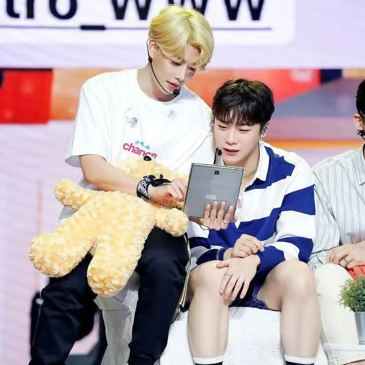 Behind-the-scenes cut of Moonbin (ASTRO)