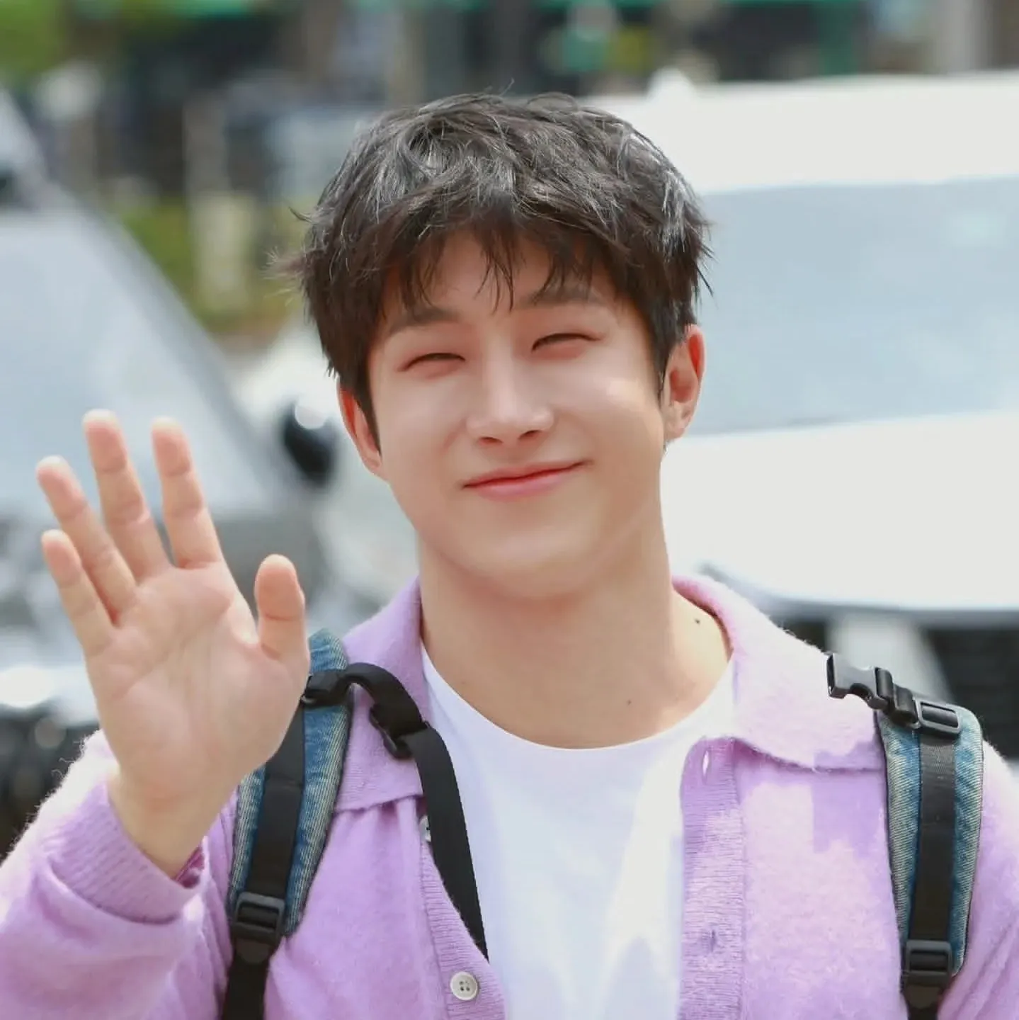A moment captured by Jinjin (ASTRO)'s fan