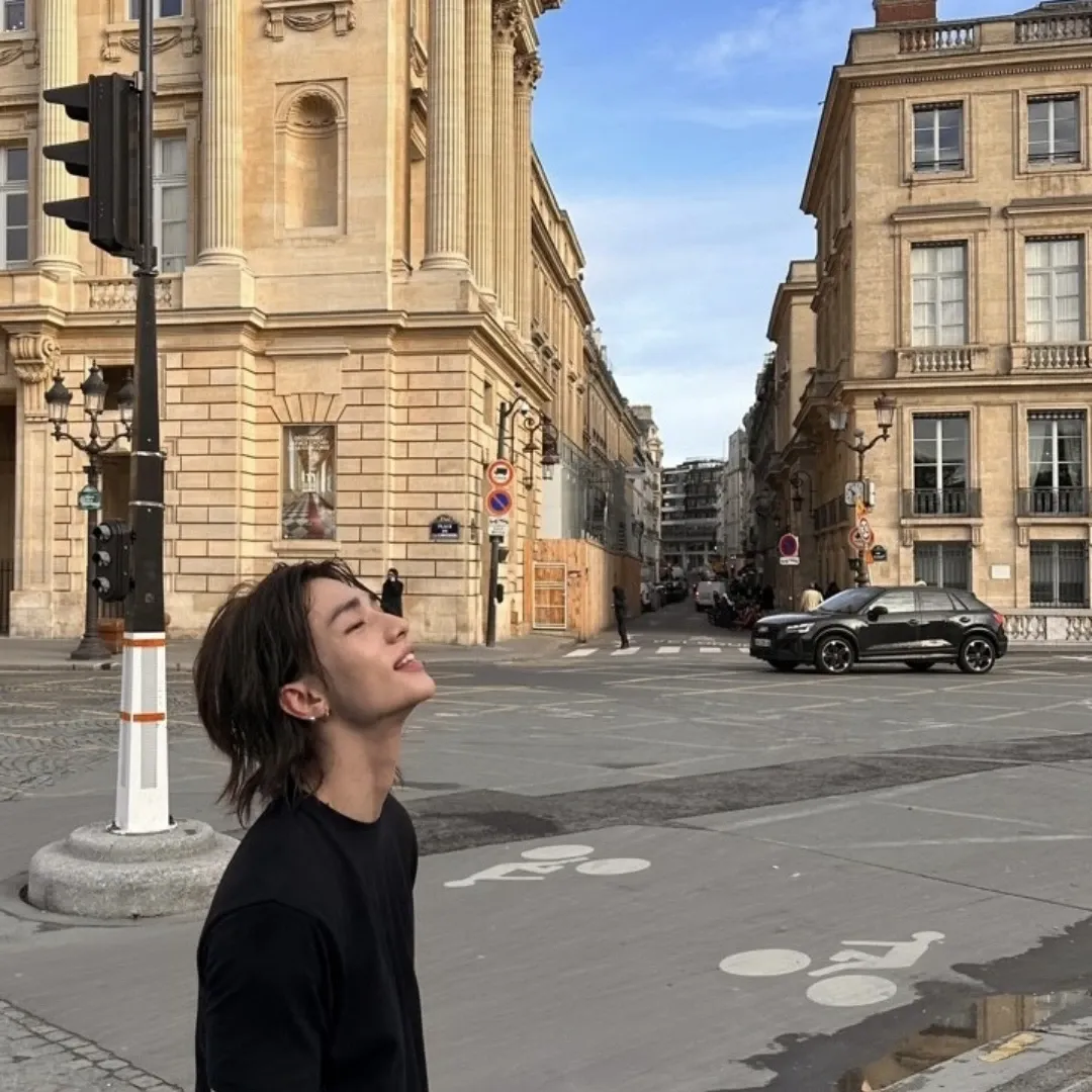 Momen yang diabadikan oleh penggemar Hyunjin (Stray Kids)