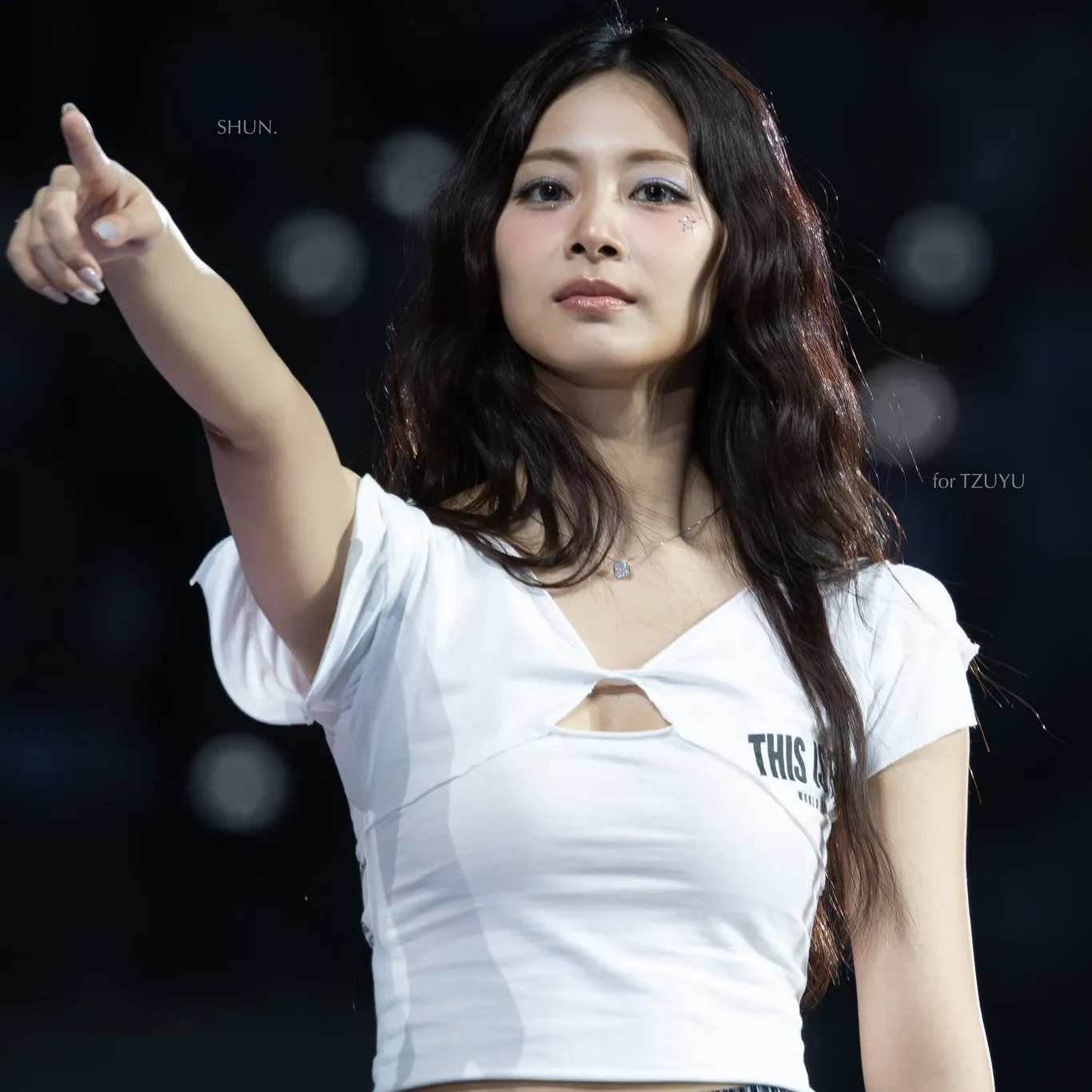 ツウィ (TWICE)の最新写真