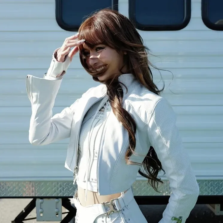 Behind-the-scenes cut of Lisa (BLACKPINK)