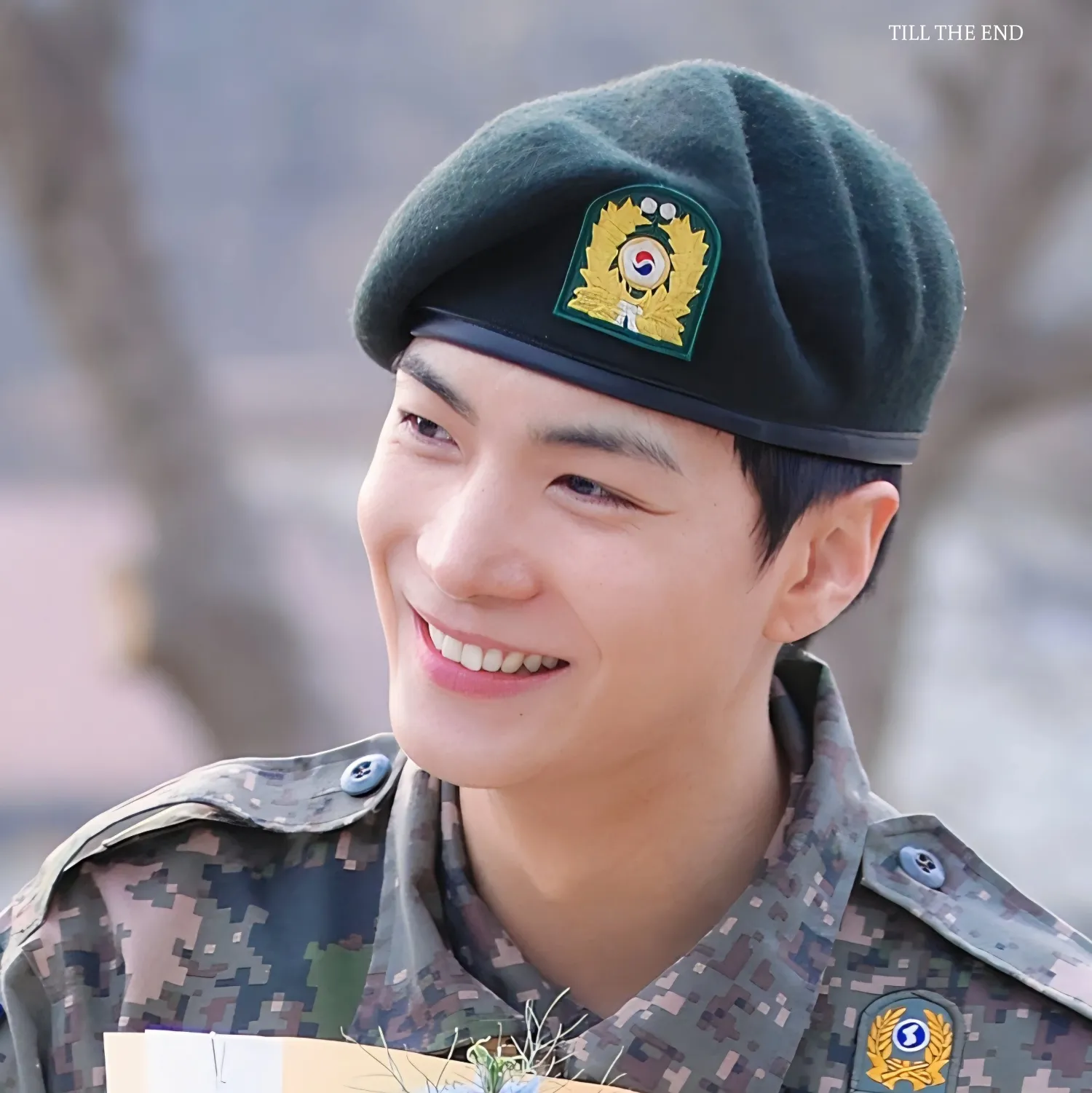 Behind-the-scenes cut of Kim Jonghyeon