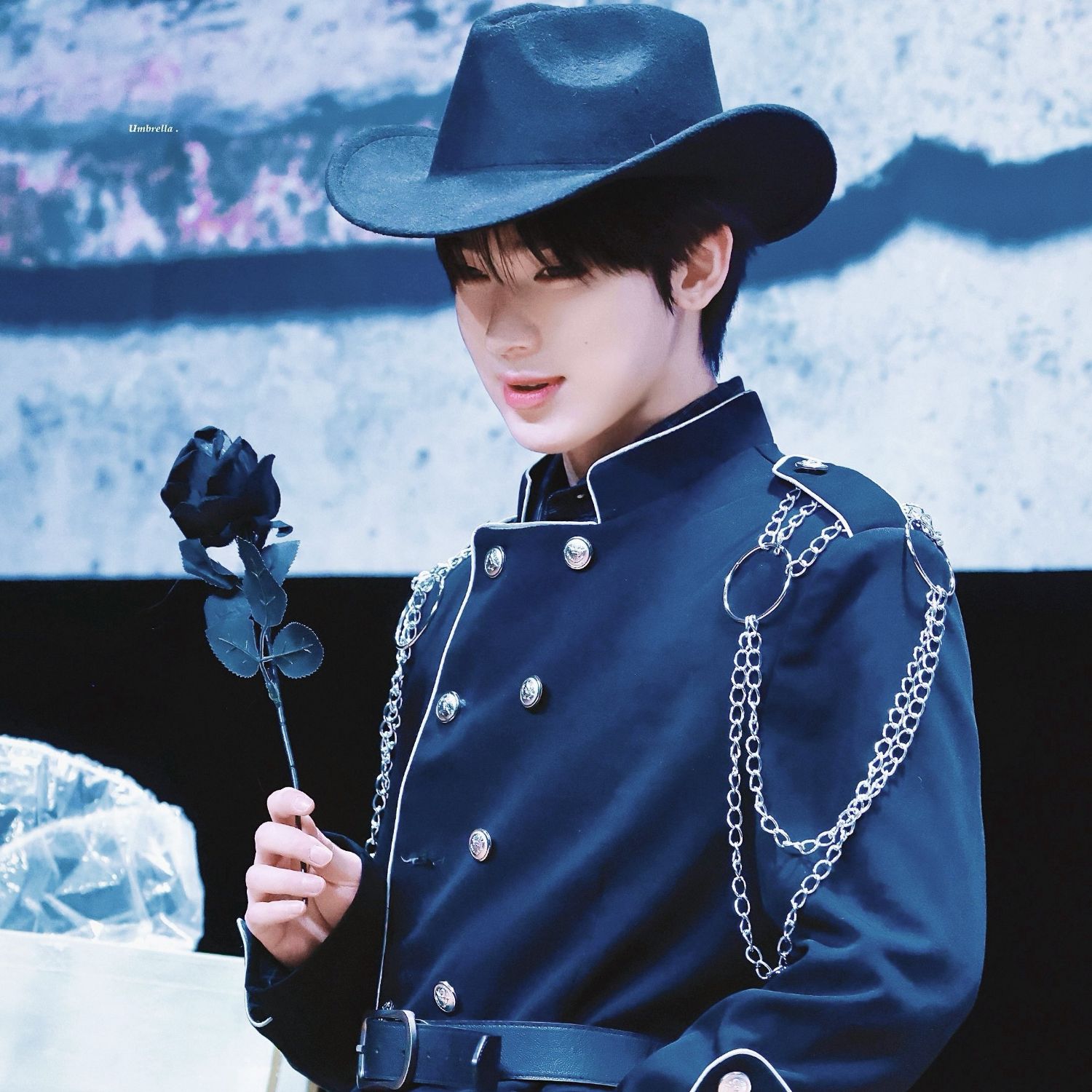 선우 (ENHYPEN)의 비하인드 컷