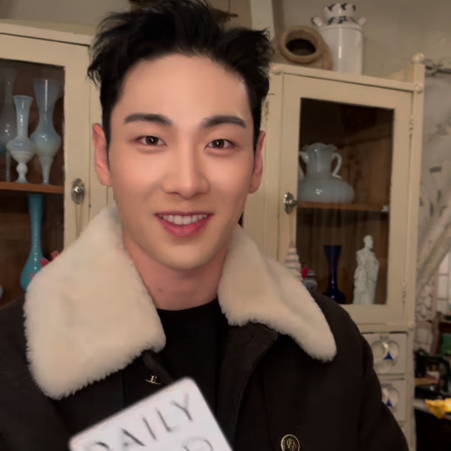 백호의 비하인드 컷