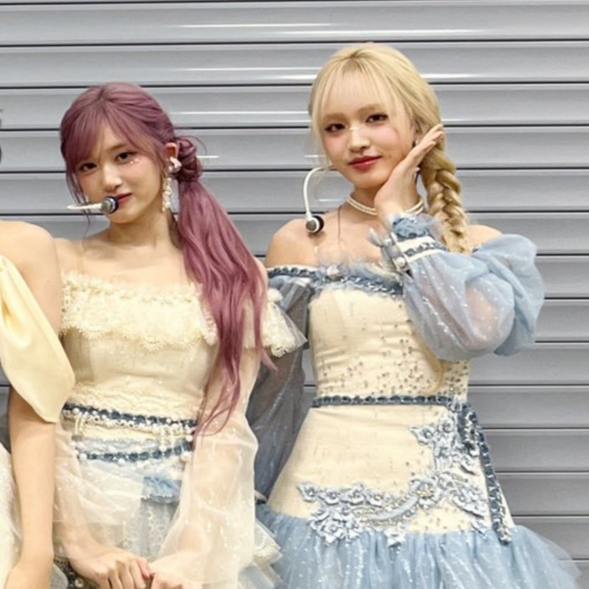 A moment captured by IVE's fan