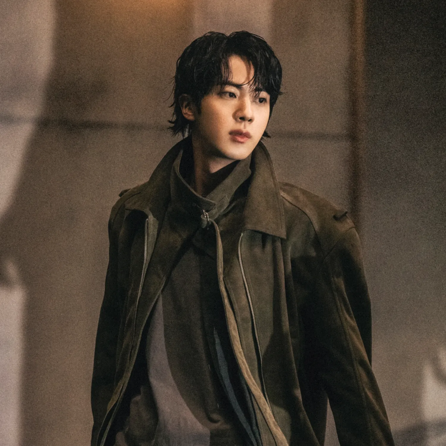 Potret di balik layar Jin (BTS)