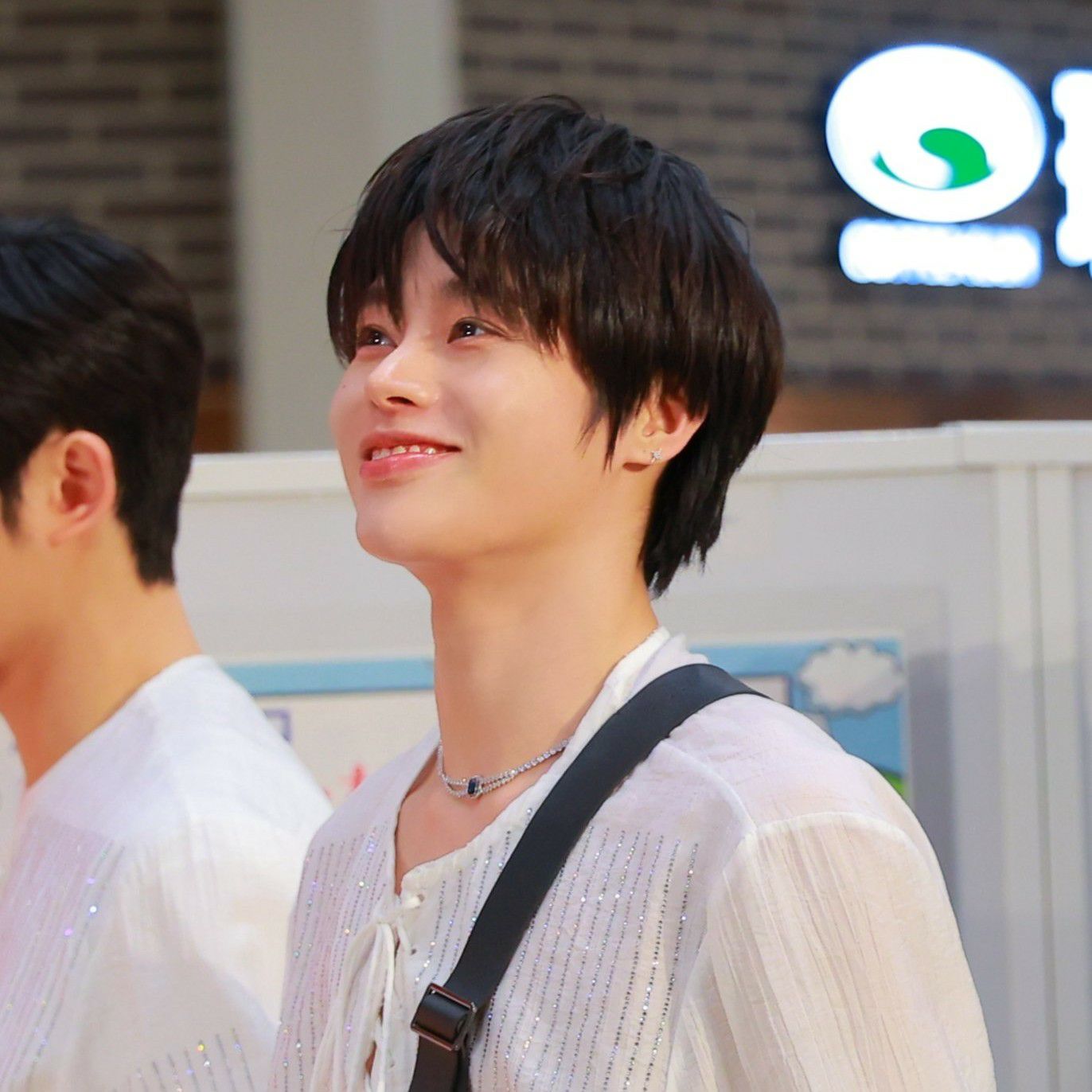 Behind-the-scenes cut of Hanbin (TEMPEST)