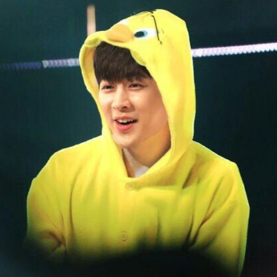 A moment captured by SONG (iKON)'s fan