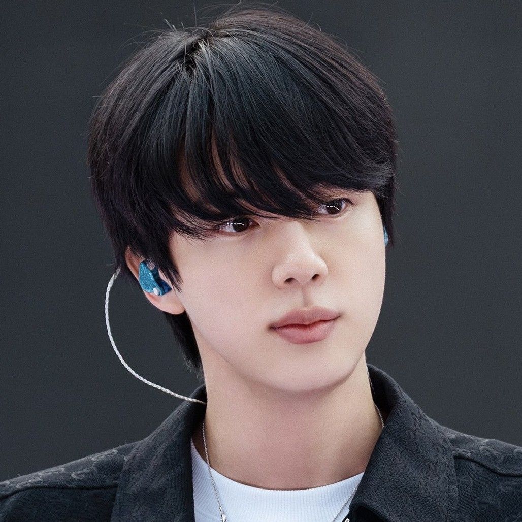 진 (방탄소년단) 최근 활동샷