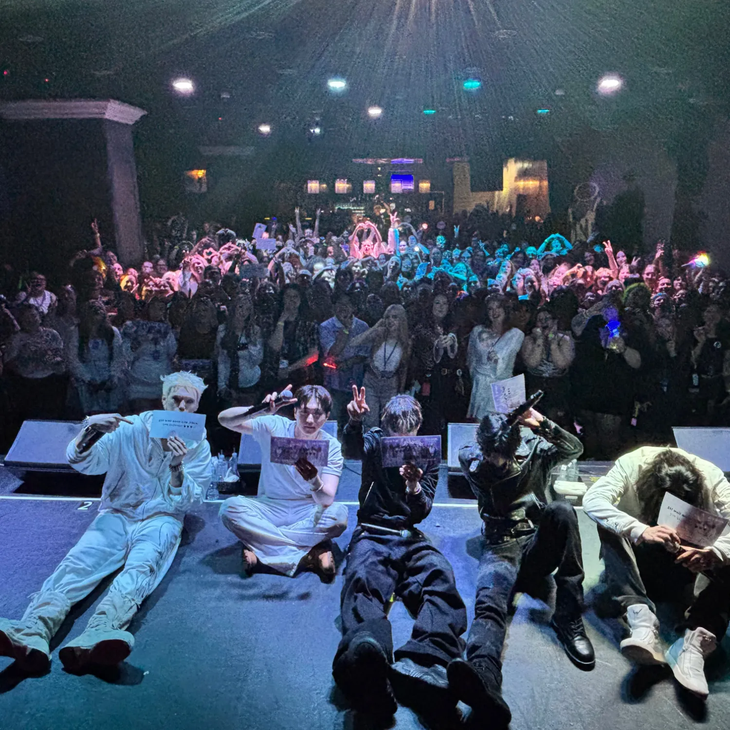 JUST Bの舞台裏ショット