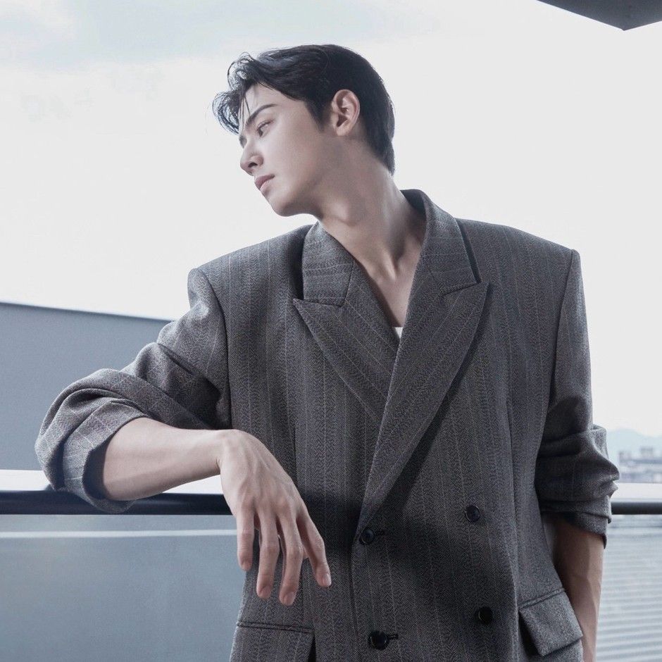 A moment captured by Eunwoo (ASTRO)'s fan