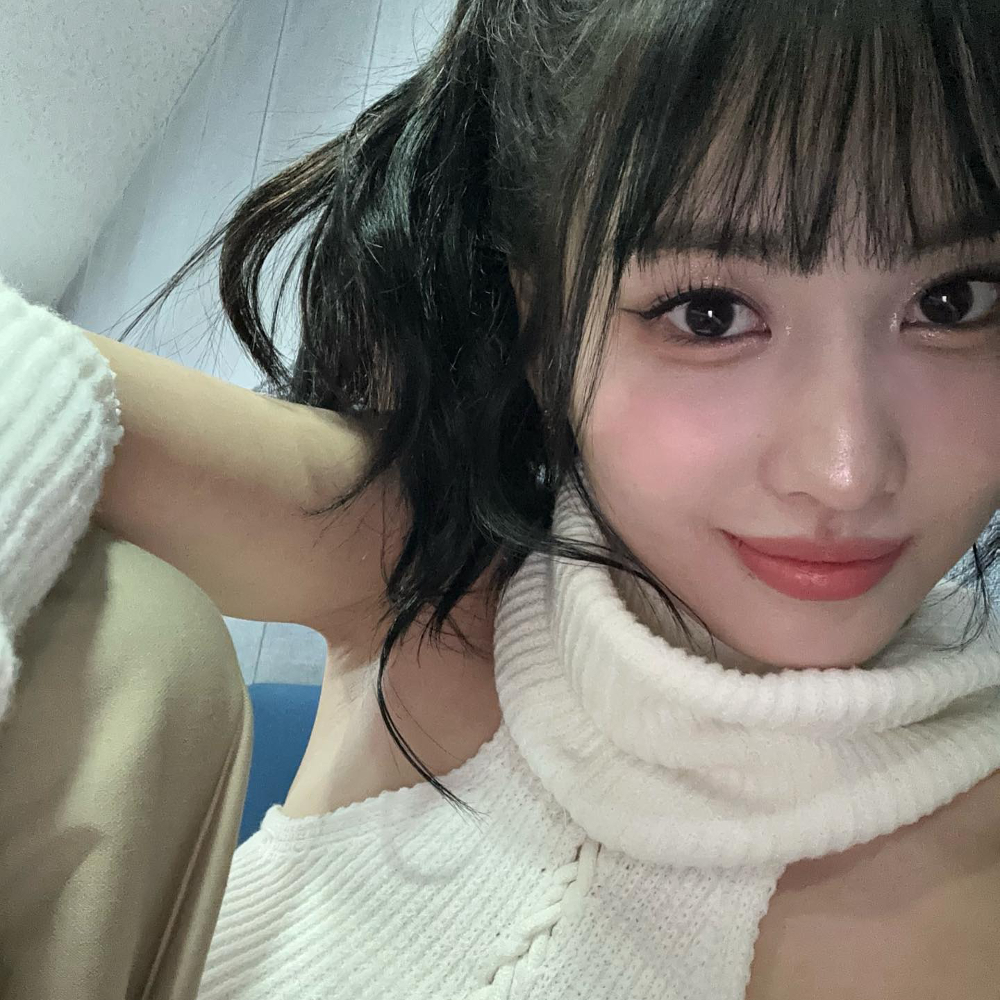 Potret di balik layar Momo (TWICE)