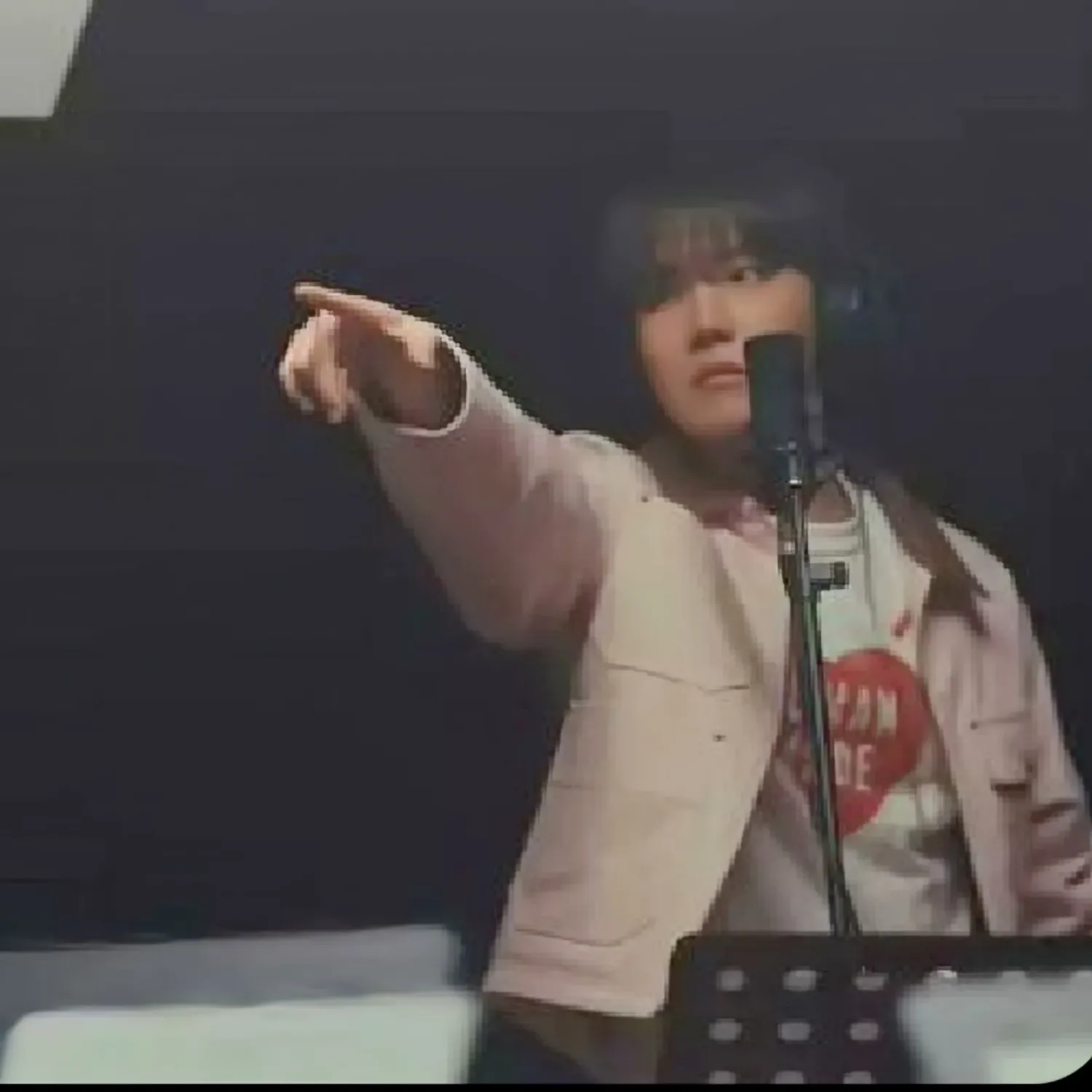 J-hope (防彈少年團)的最新照片