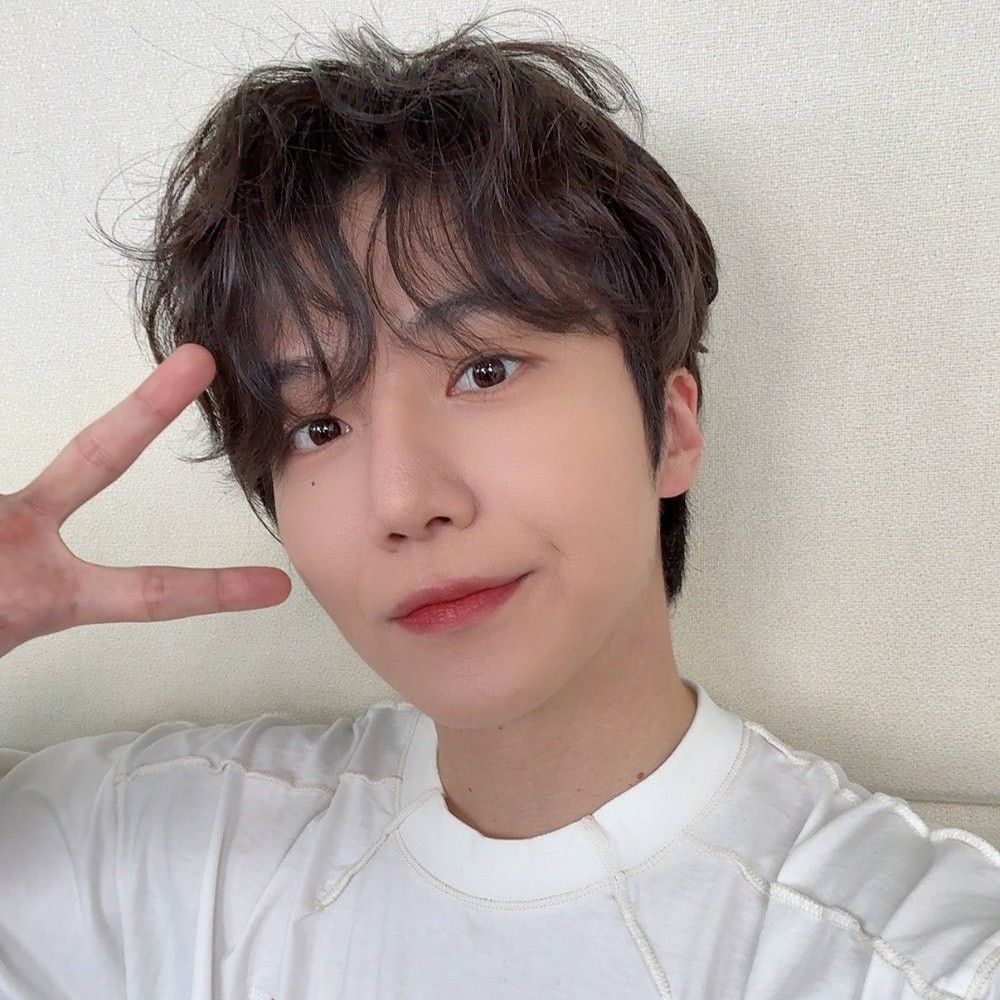 Behind-the-scenes cut of Jinho (PENTAGON)