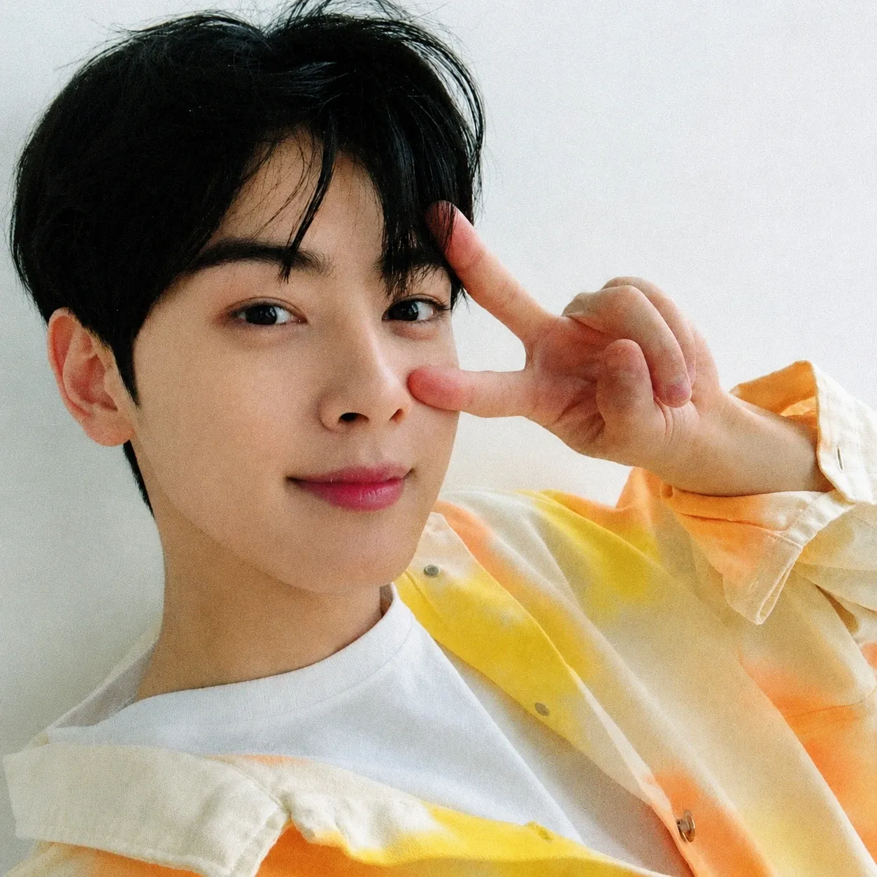 Foto terbaru Eunwoo (ASTRO)