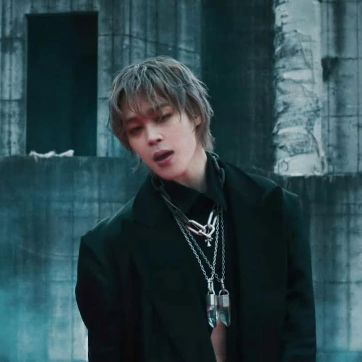 Behind-the-scenes cut of SUGA (BTS)