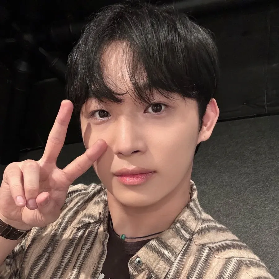 BTOB ヒョンシク ファンダムコミュニティ │ KPOP人気No.1アプリ 最愛ドル