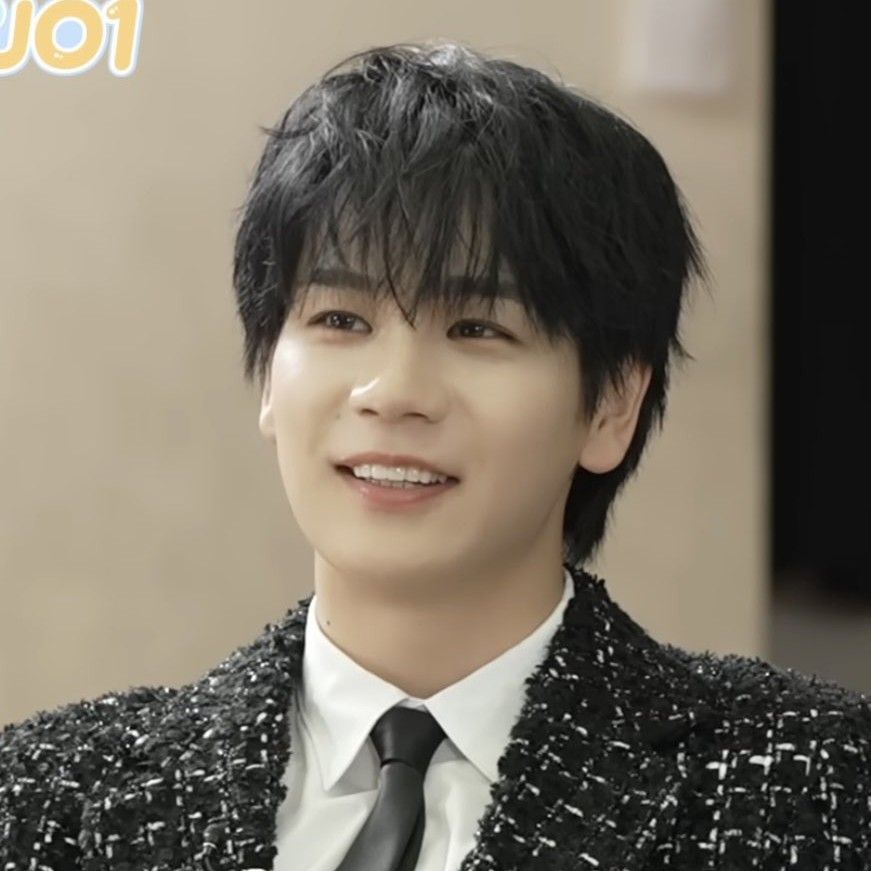 A moment captured by Mamehara Issei (JO1)'s fan