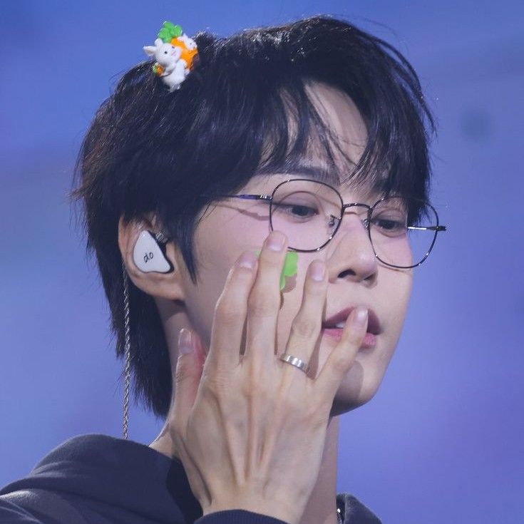 Behind-the-scenes cut of Doyoung (NCT 127)