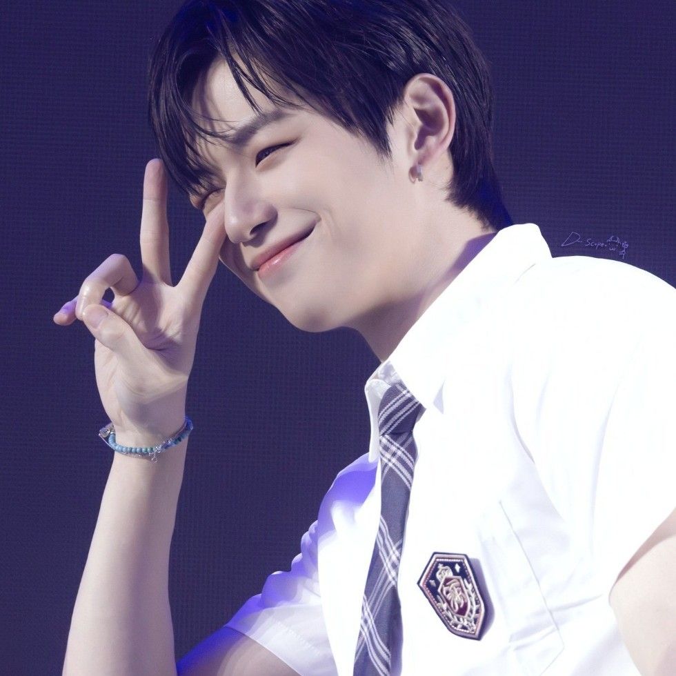 강다니엘의 최신 사진