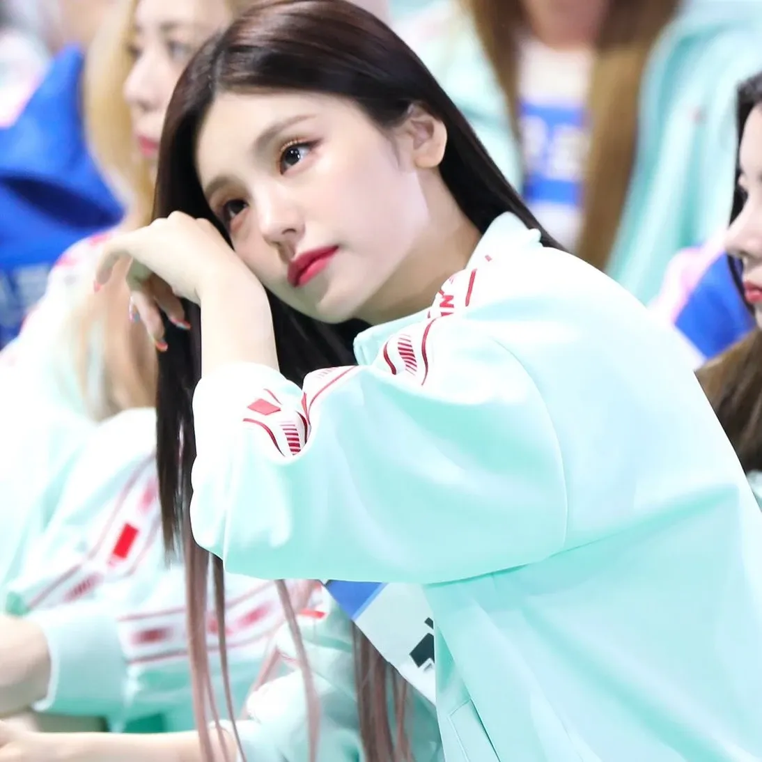 Recent activity shot of Yeji (ITZY)