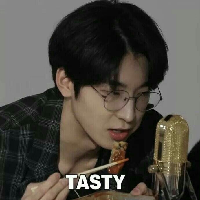 Recent activity shot of Wonwoo (SEVENTEEN)