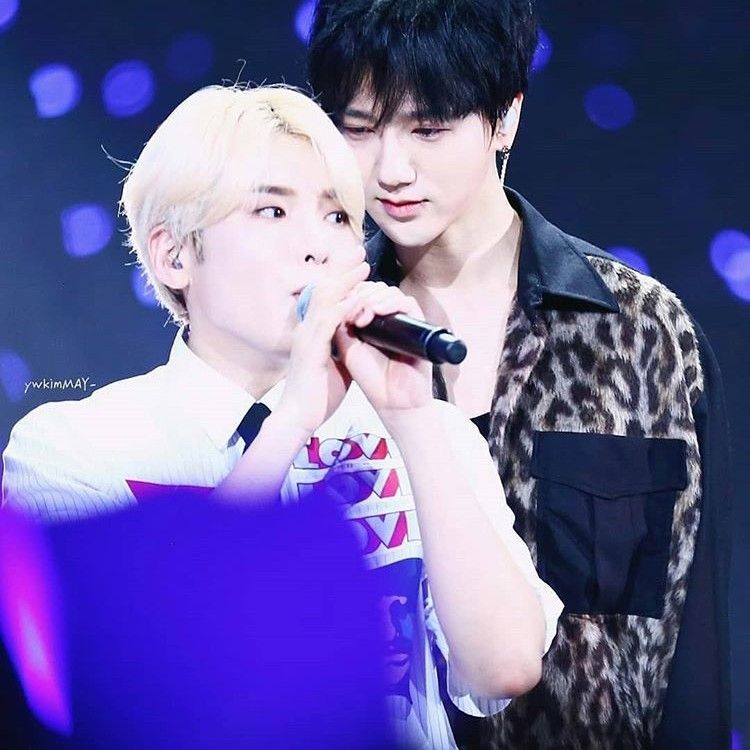 Behind-the-scenes cut of Super Junior