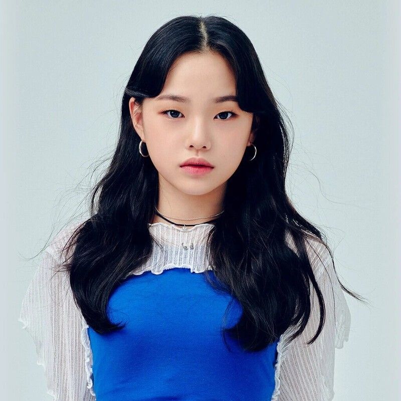 Behind-the-scenes cut of Park Boeun (CLASS:y)