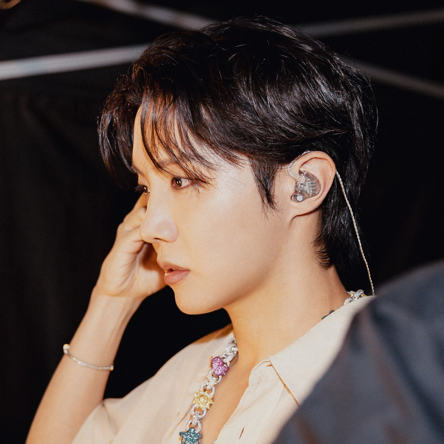 Foto aktivitas terbaru BTS