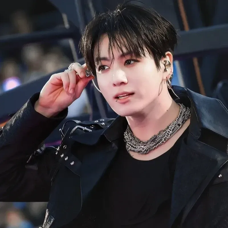 Momen yang diabadikan oleh penggemar Jungkook (BTS)