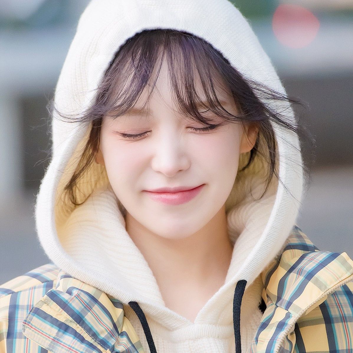 Recent activity shot of Wendy (Red Velvet)