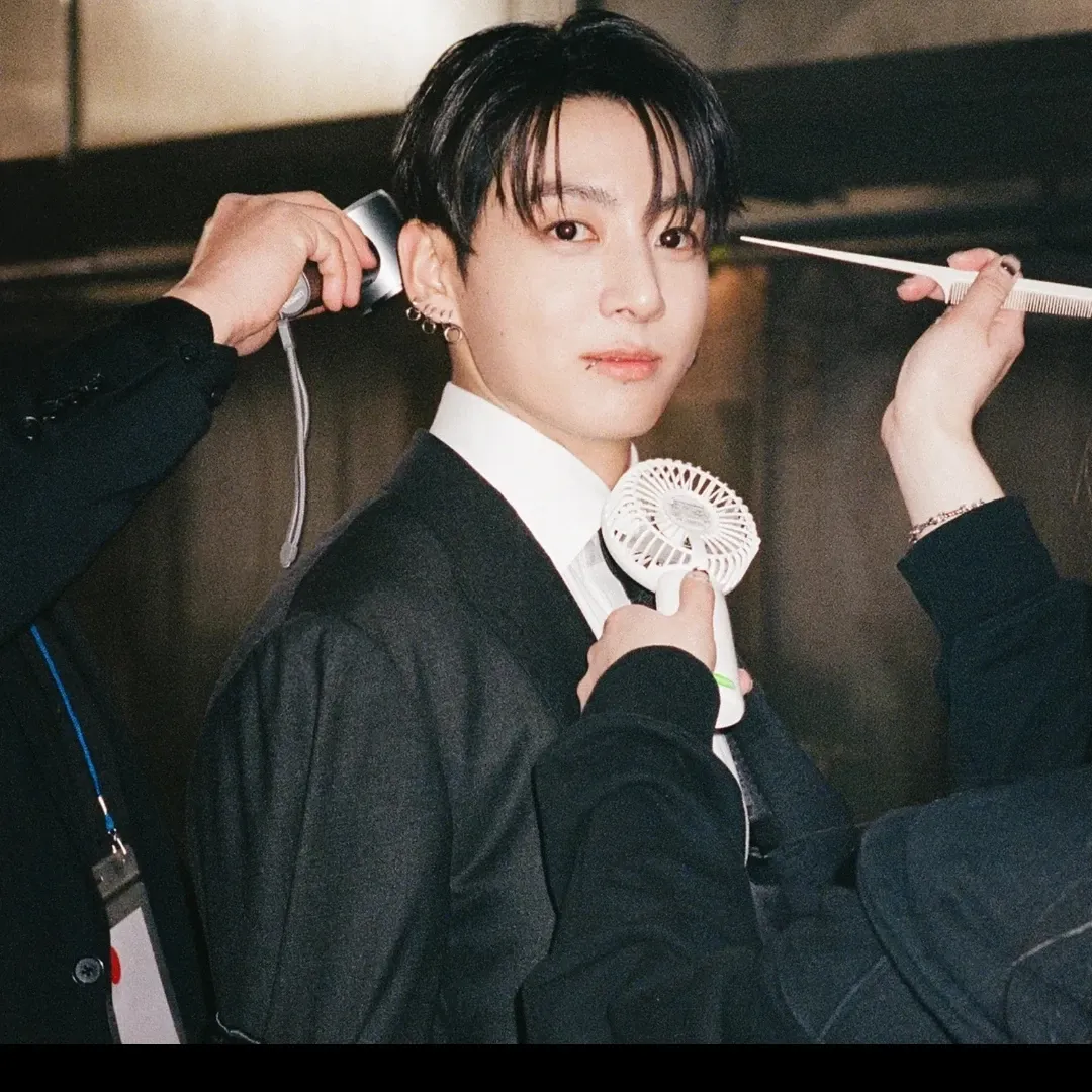 정국 (방탄소년단)의 비하인드 컷