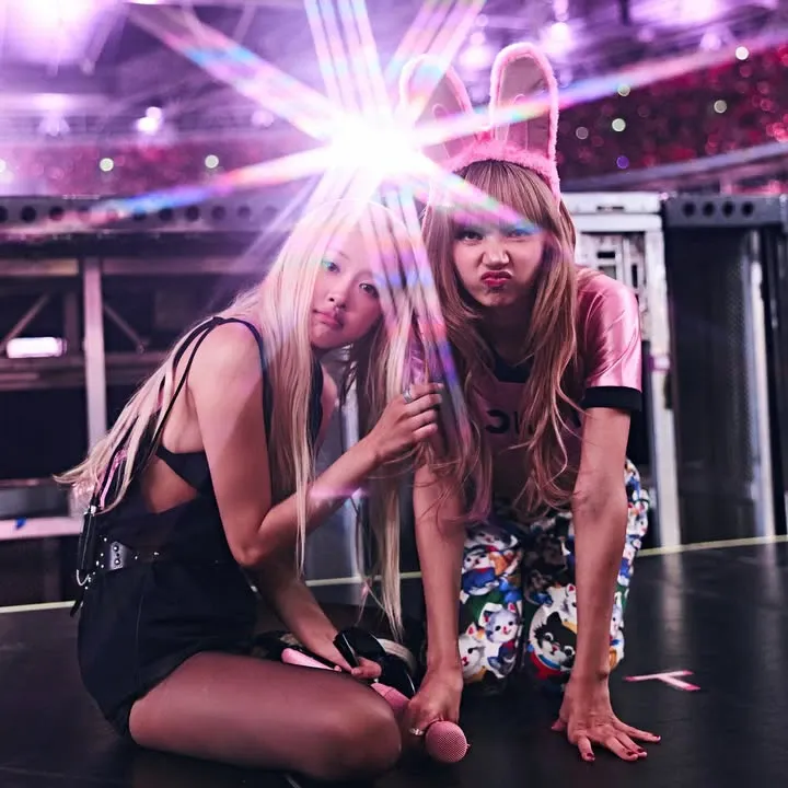 Lisa (BLACKPINK)粉丝拍下的瞬间