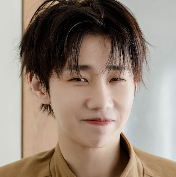 Latest photo of Sungkyu (INFINITE)