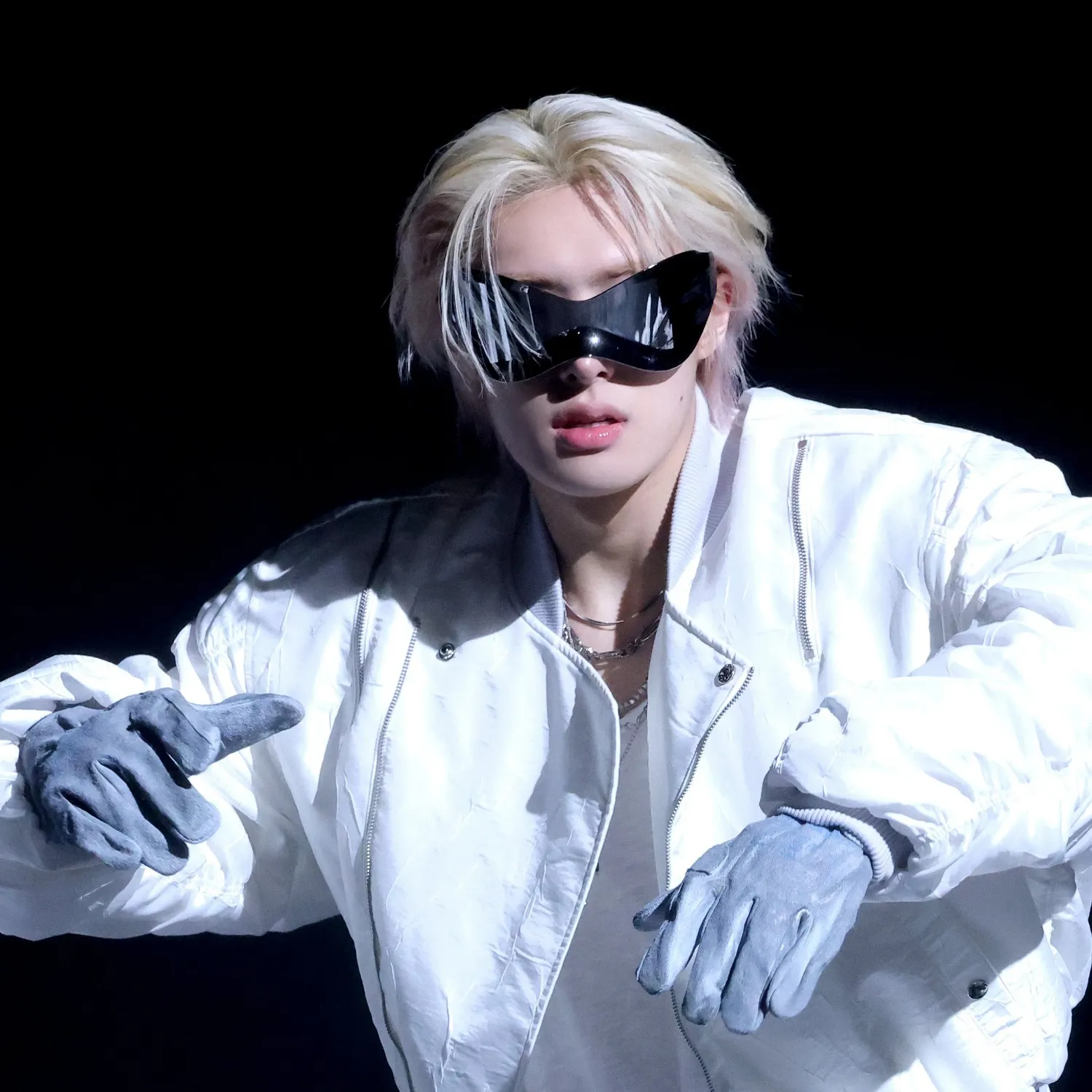 에이티즈의 비하인드 컷