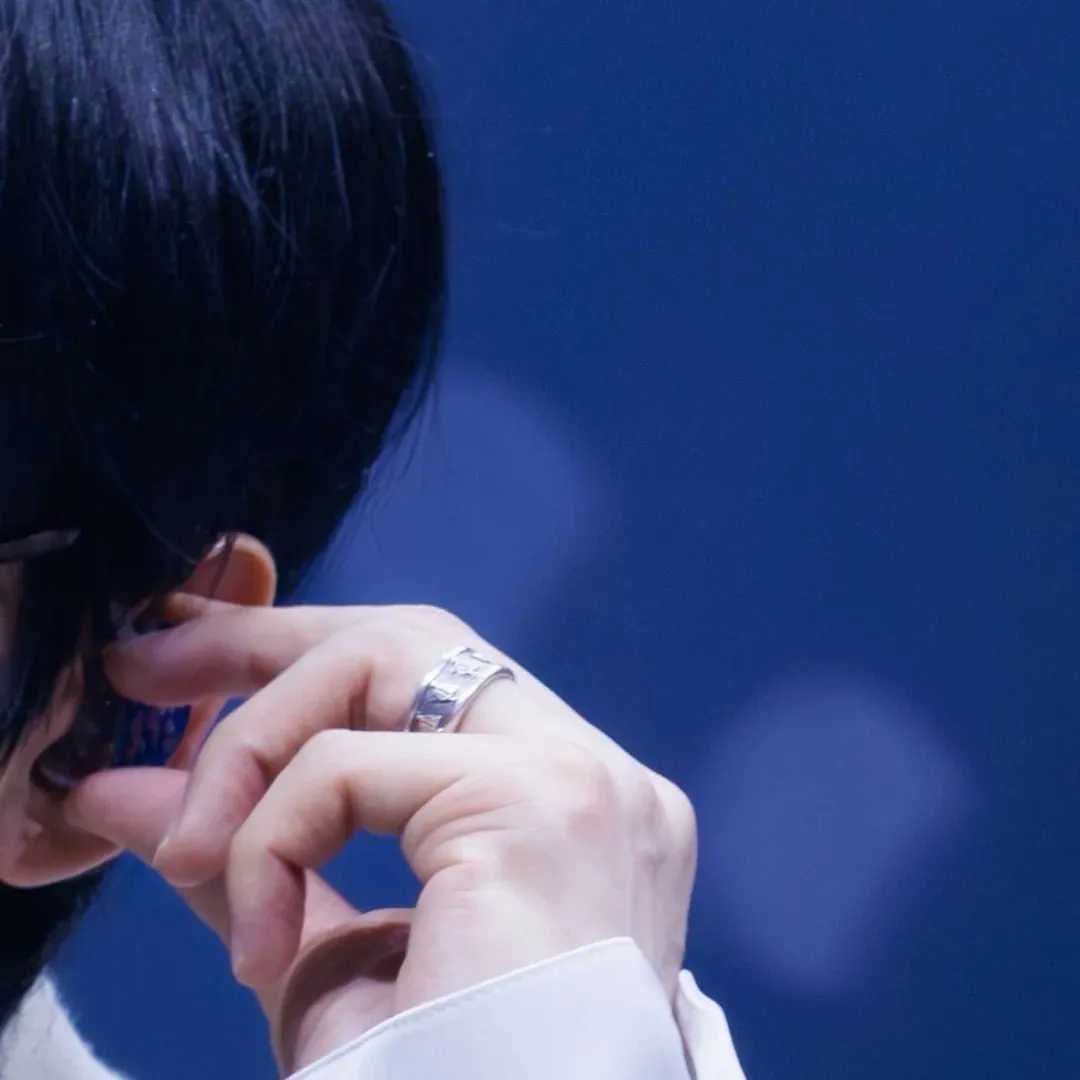 A moment captured by Eunhyuk (Super Junior)'s fan