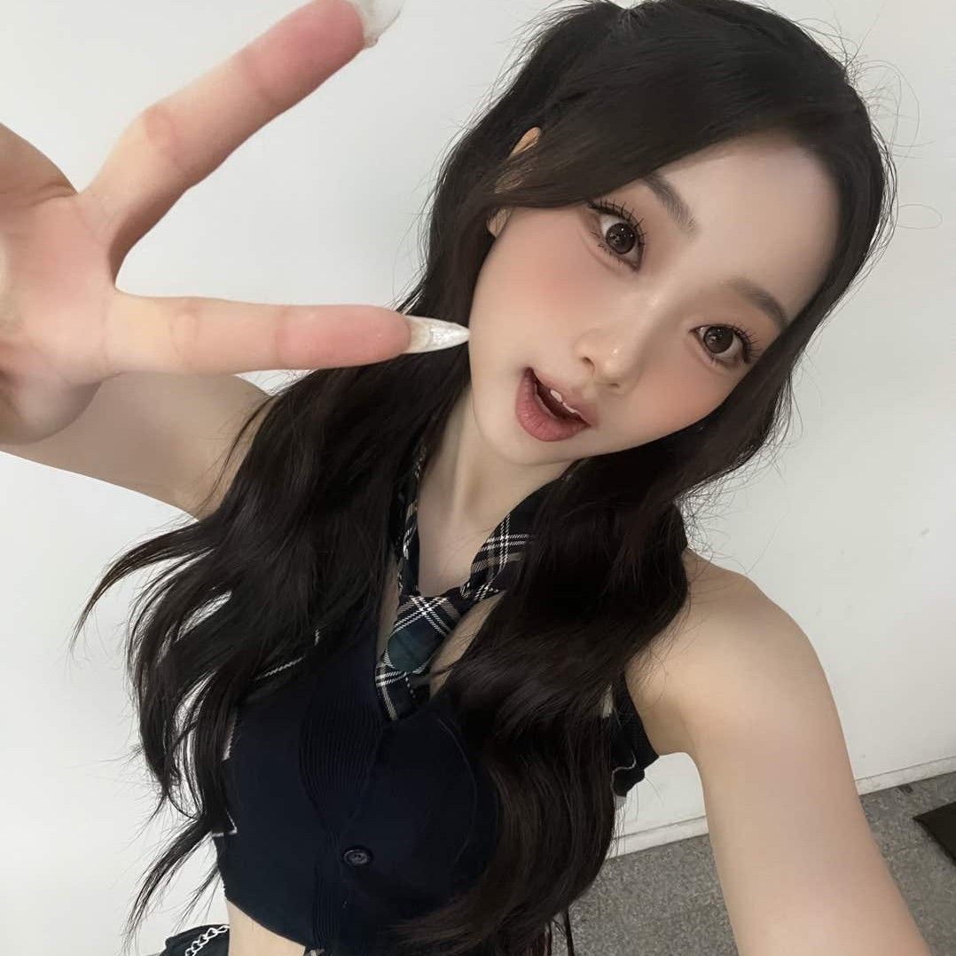 SECRET NUMBER의 비하인드 컷