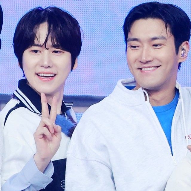 Latest photo of Siwon (Super Junior)