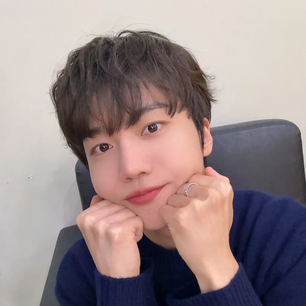 Latest photo of Jinho (PENTAGON)