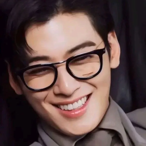 Recent activity shot of Eunwoo (ASTRO)