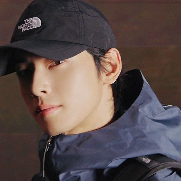 Recent activity shot of Eunwoo (ASTRO)