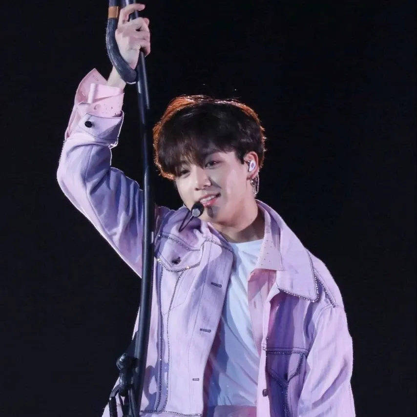 柾國 (防彈少年團)的最新活動照片